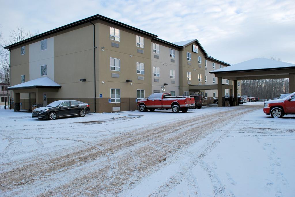 Paradise Inn And Suites 레드워터 외부 사진